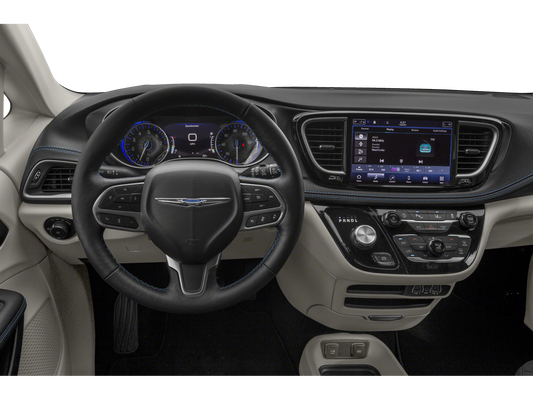2022 Chrysler Pacifica Touring L in Marshall , MN - Lockwood Motors