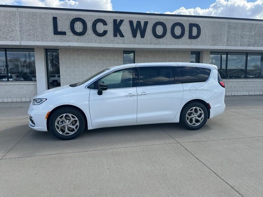 2024 Chrysler Pacifica Limited in Marshall , MN - Lockwood Motors