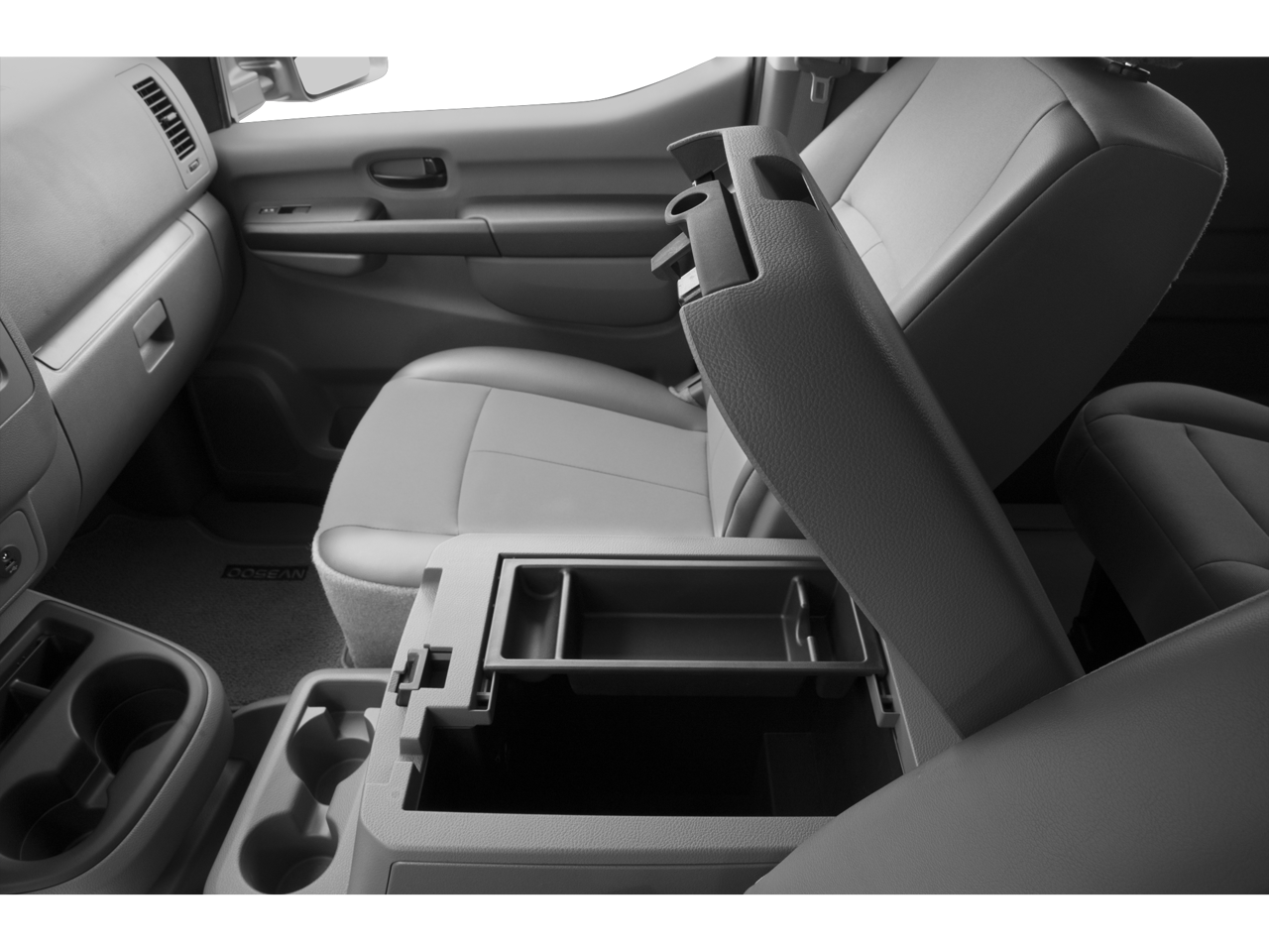 2015 Nissan NV3500 SL