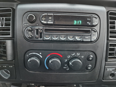 2001 Dodge Dakota Sport