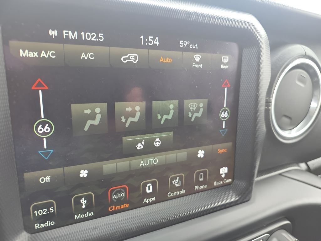 2019 Jeep Wrangler Sahara