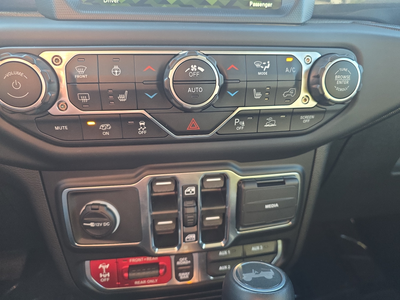 2023 Jeep Wrangler Rubicon 392