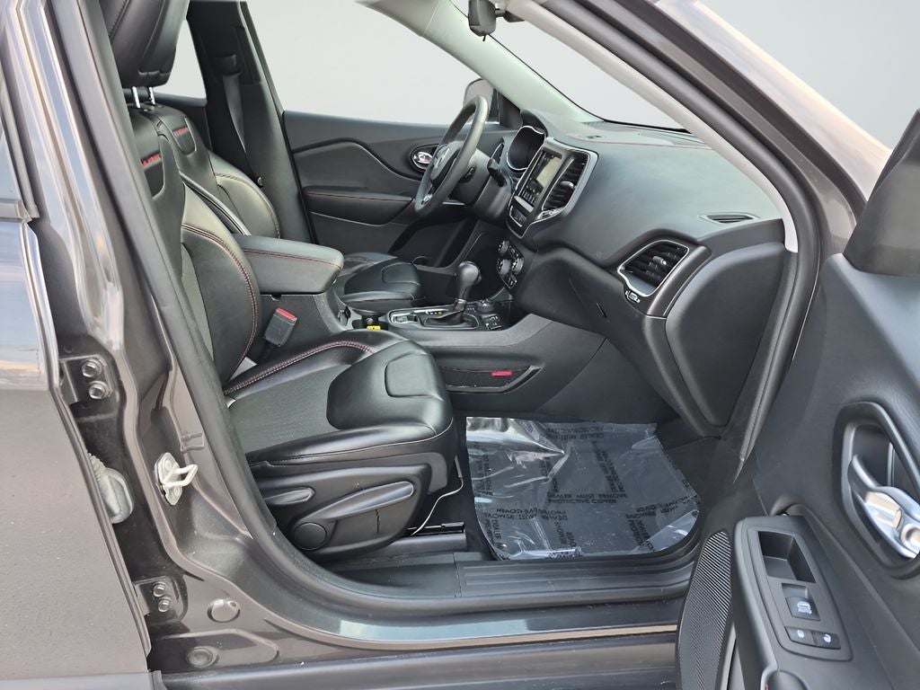 2022 Jeep Cherokee Trailhawk