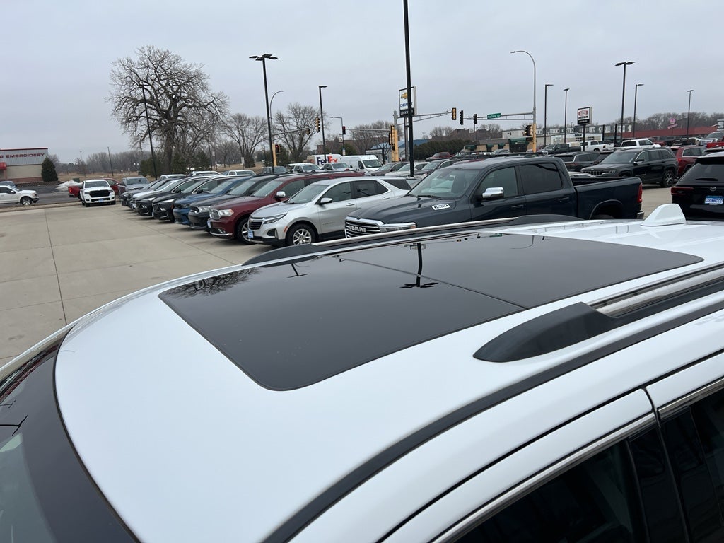 2020 Jeep Grand Cherokee Overland