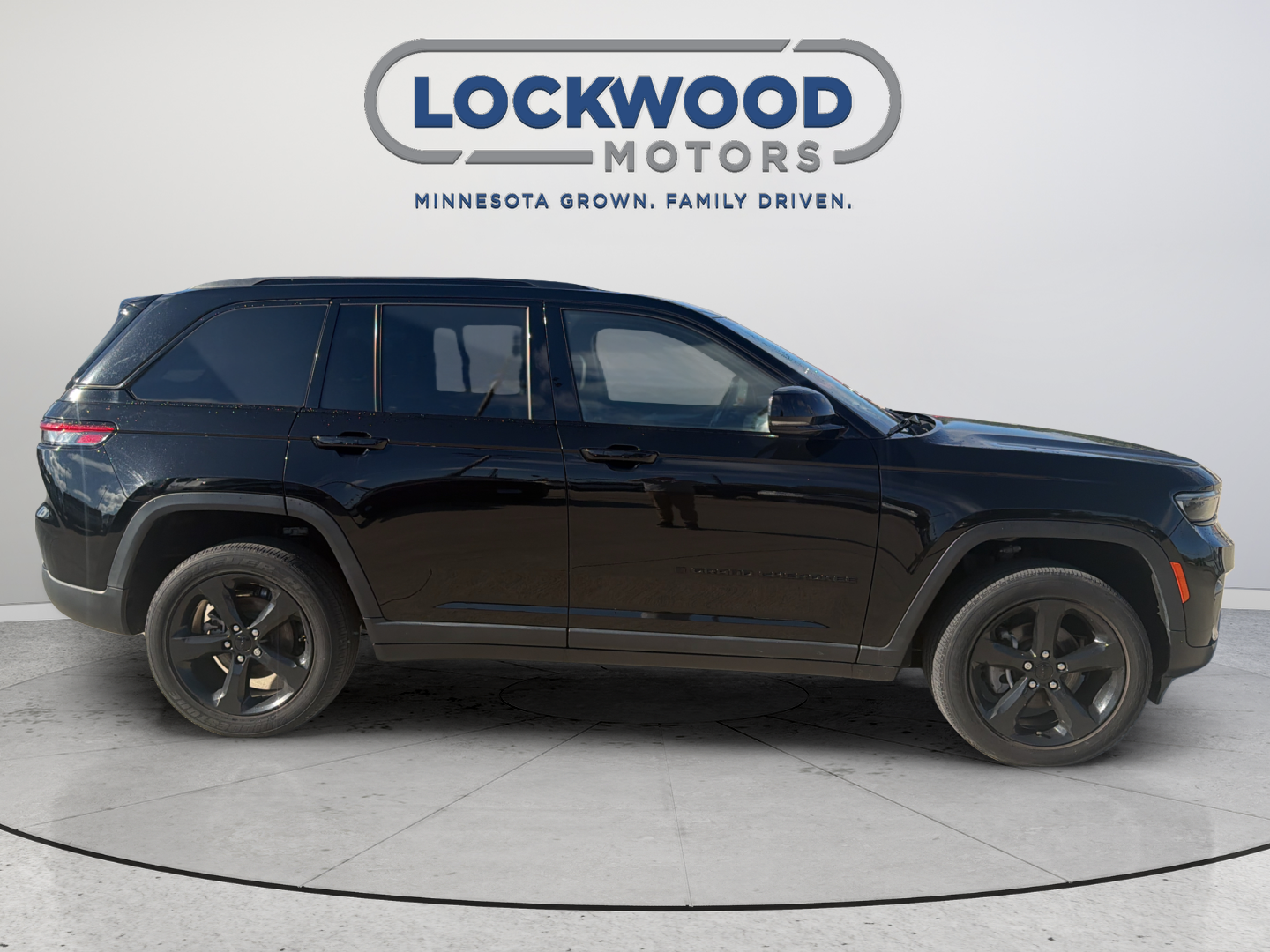 2022 Jeep Grand Cherokee Altitude