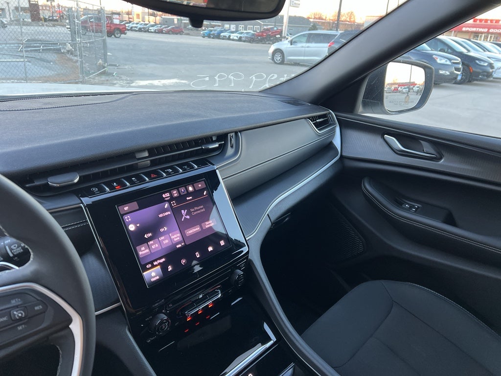 2024 Jeep Grand Cherokee Laredo