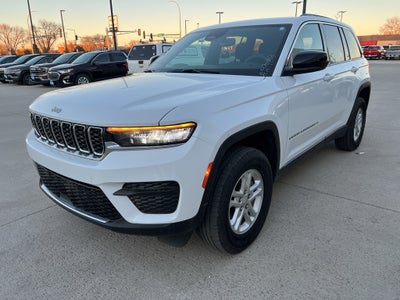 2024 Jeep Grand Cherokee Laredo