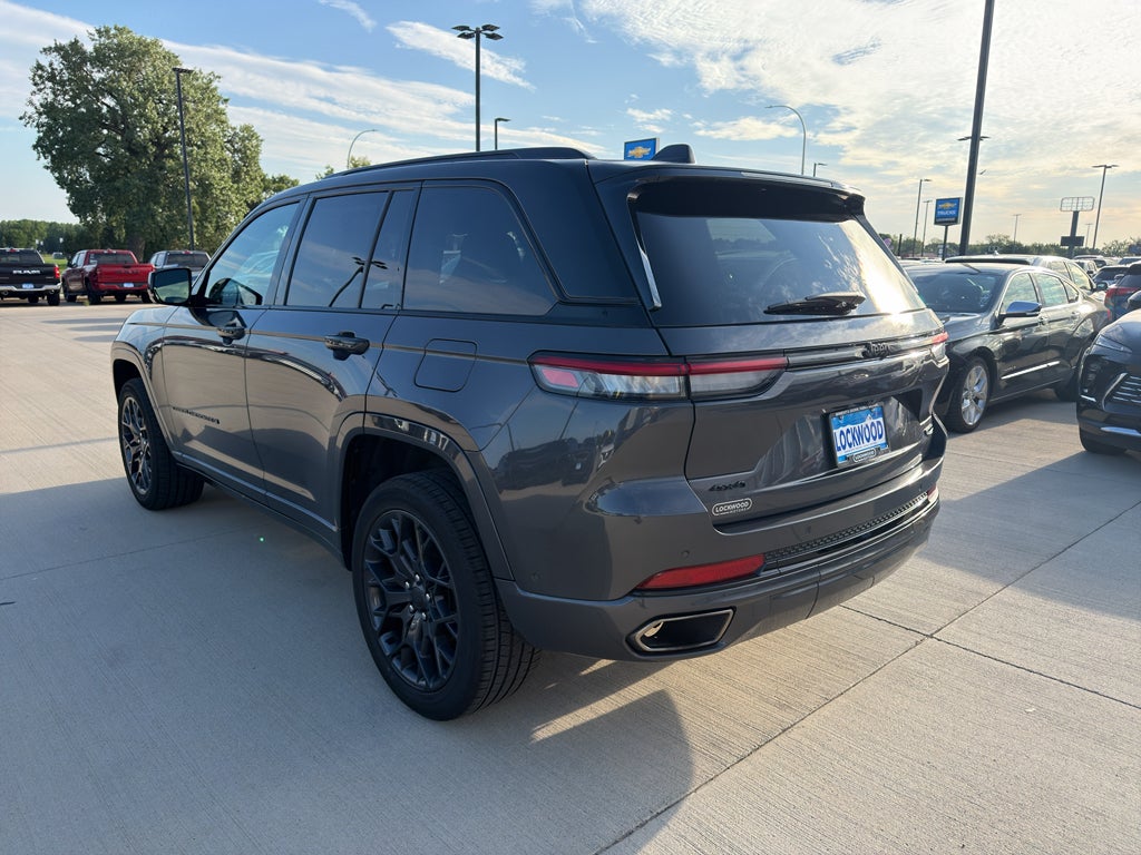 2025 Jeep Grand Cherokee Summit