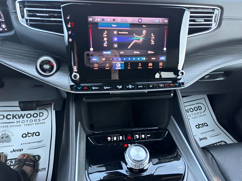 2023 Jeep Wagoneer L Series III