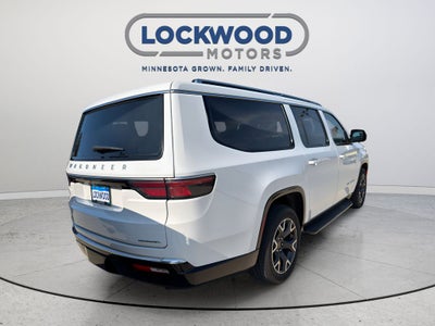 2023 Jeep Wagoneer L Series III
