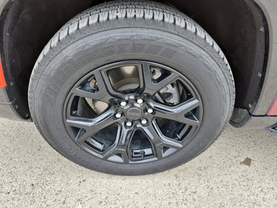 2025 Jeep Wagoneer L Series II Carbide