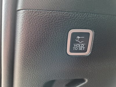 2025 Jeep Wagoneer L Series II Carbide