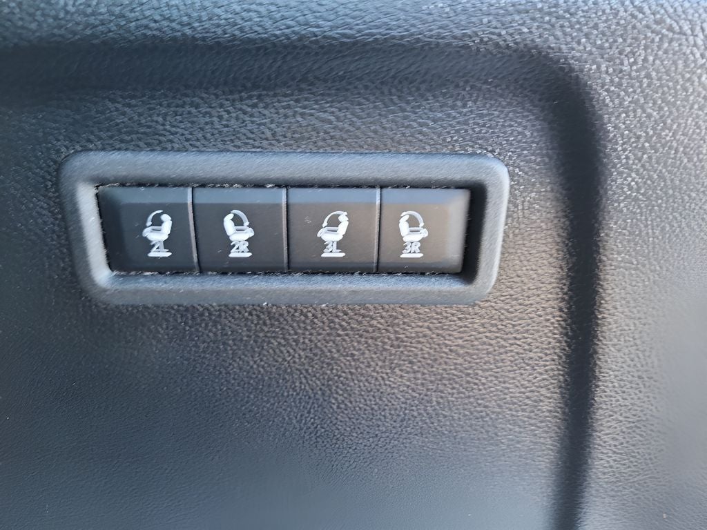 2025 Jeep Wagoneer L Series III