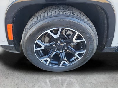 2025 Jeep Wagoneer L Series III