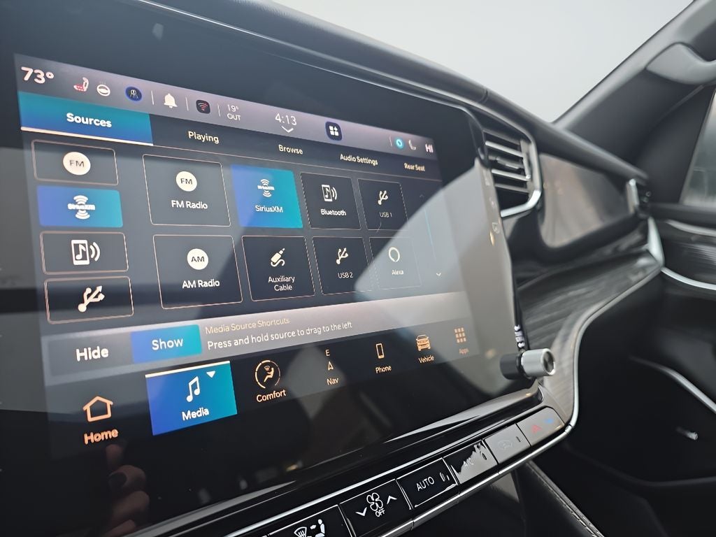 2022 Jeep Wagoneer Series III