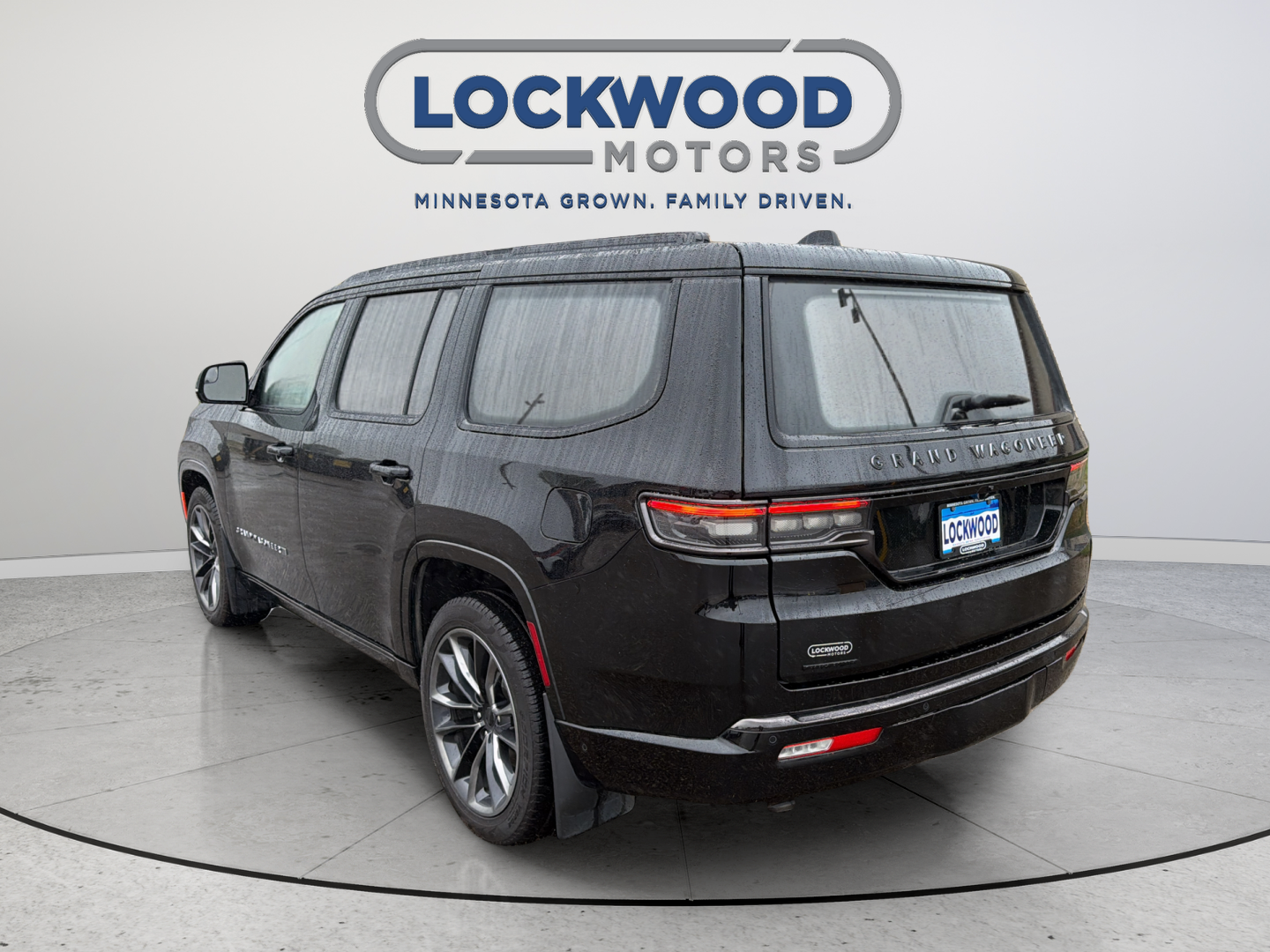 2023 Jeep Grand Wagoneer Series III Obsidian