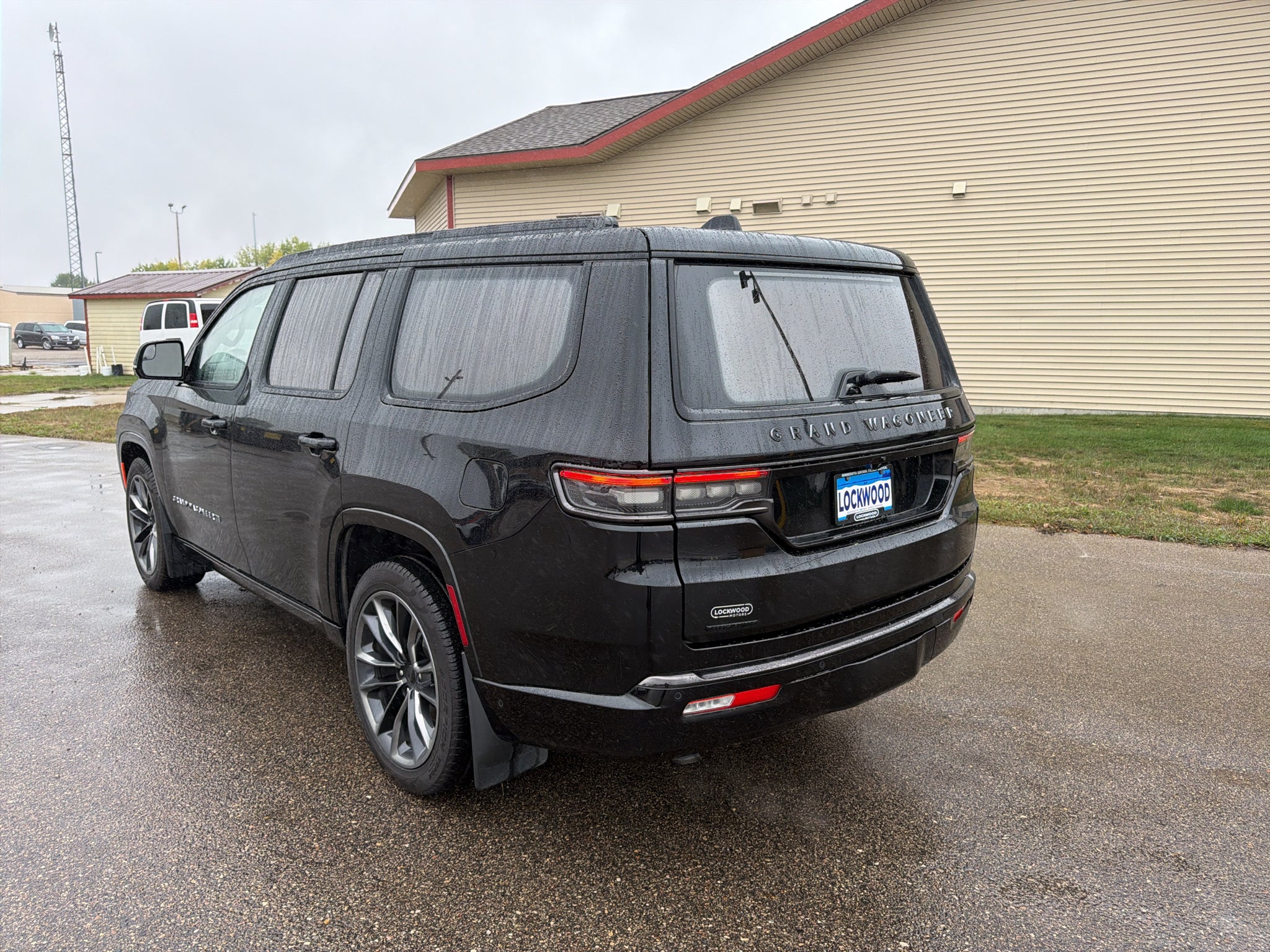 2023 Jeep Grand Wagoneer Series III Obsidian