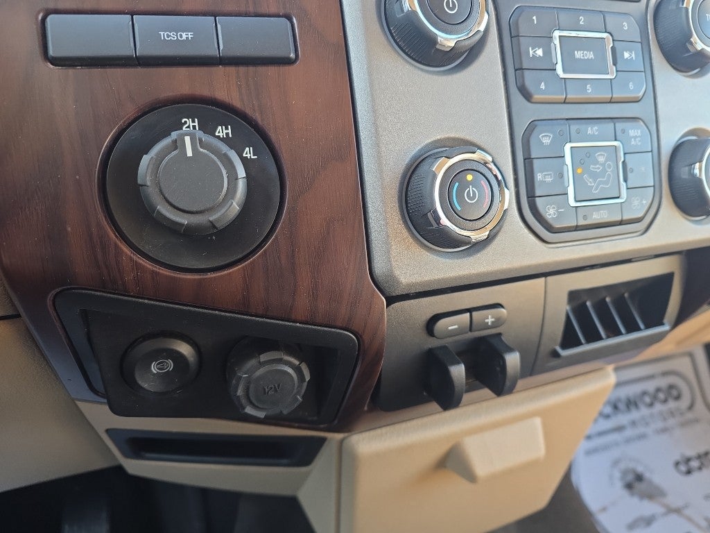 2016 Ford F-350 Super Duty Lariat