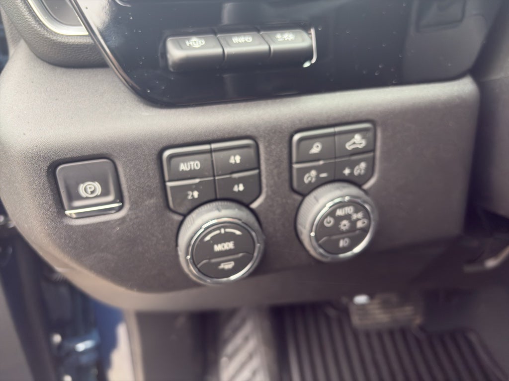 2026 Chevrolet Silverado 3500 LTZ