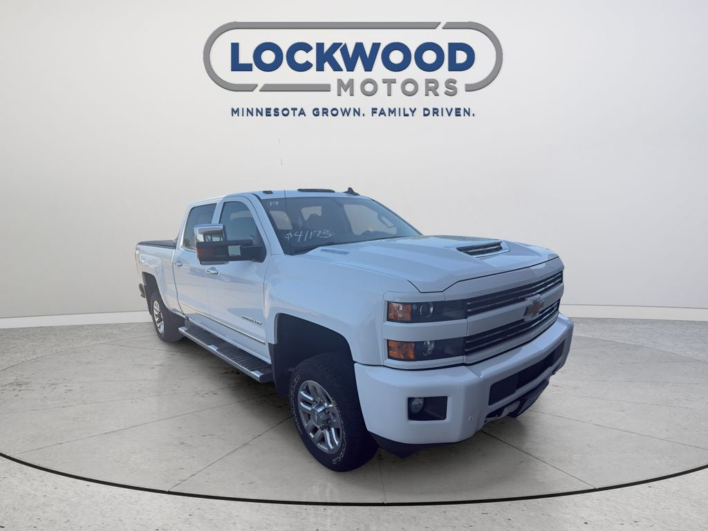 2019 Chevrolet Silverado 3500HD LTZ - Photo 6