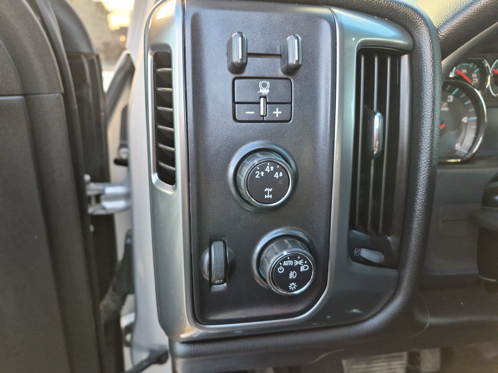 2016 Chevrolet Silverado 3500 LT