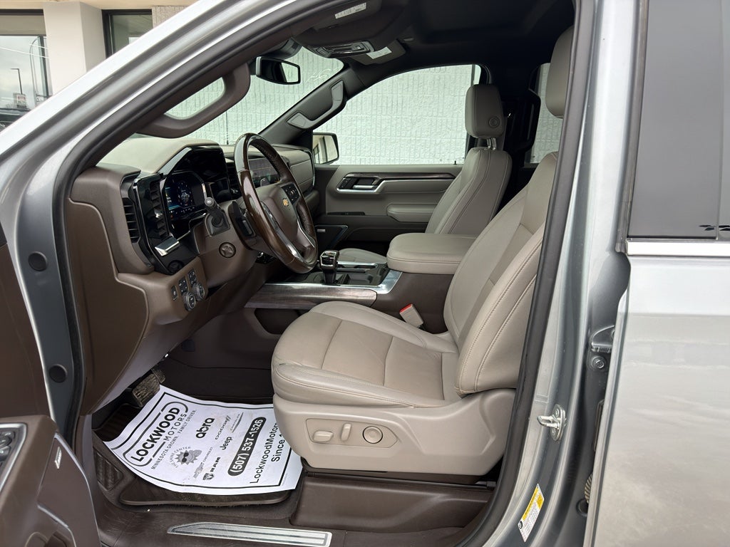 2024 Chevrolet Silverado 1500 LTZ