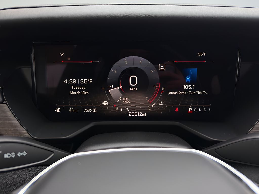 2024 GMC Acadia Denali