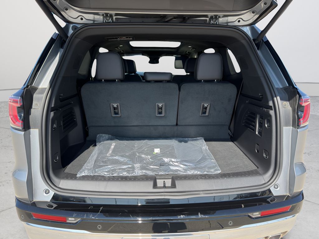 2024 GMC Acadia AWD Denali