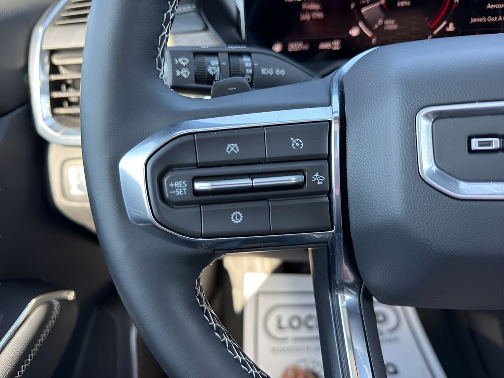 2024 GMC Acadia AWD Denali