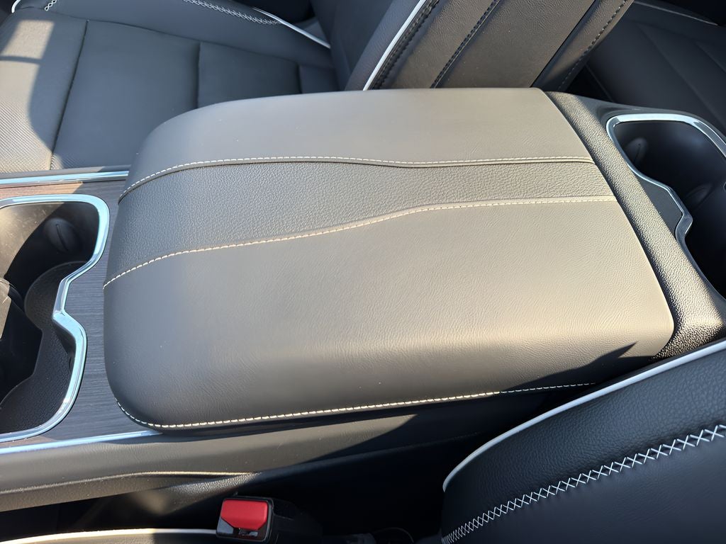 2024 GMC Acadia AWD Denali