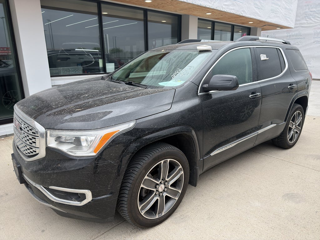 2019 GMC Acadia Denali AWD's photo