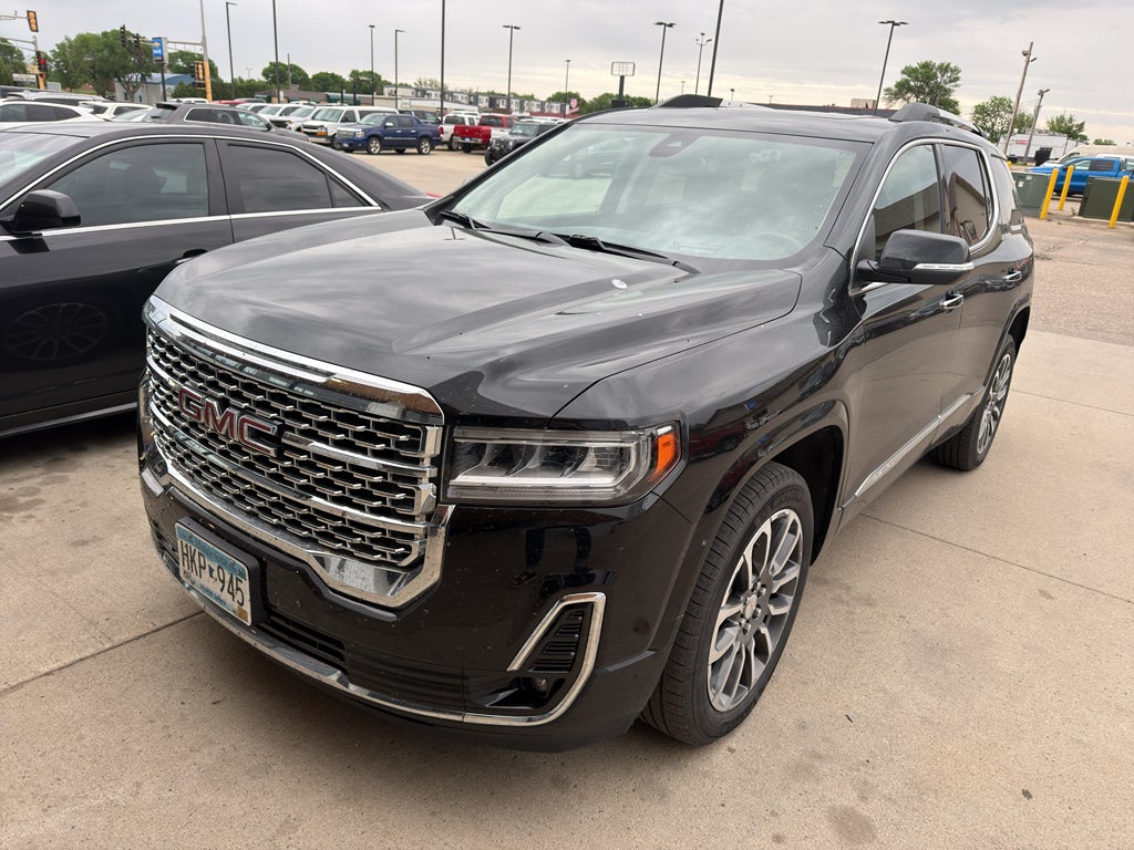 2022 GMC Acadia Denali AWD's photo