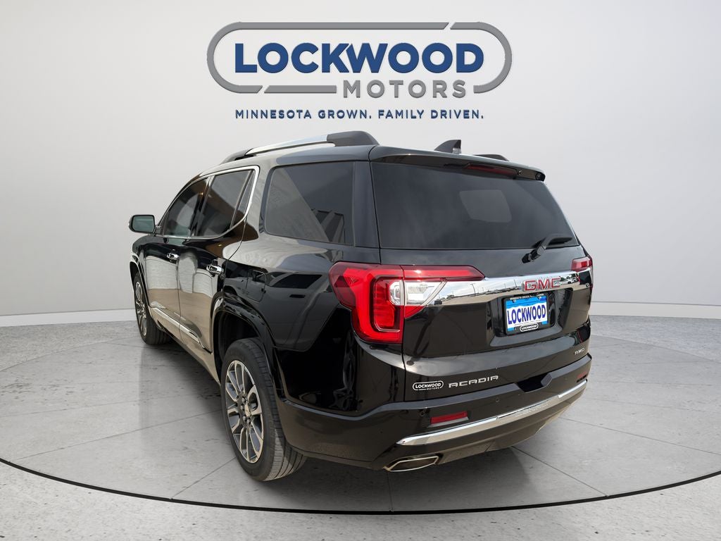 2022 GMC Acadia Denali