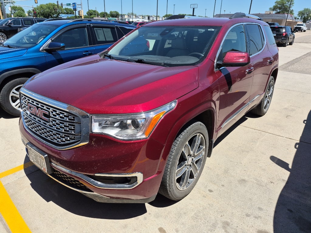2017 GMC Acadia Denali
