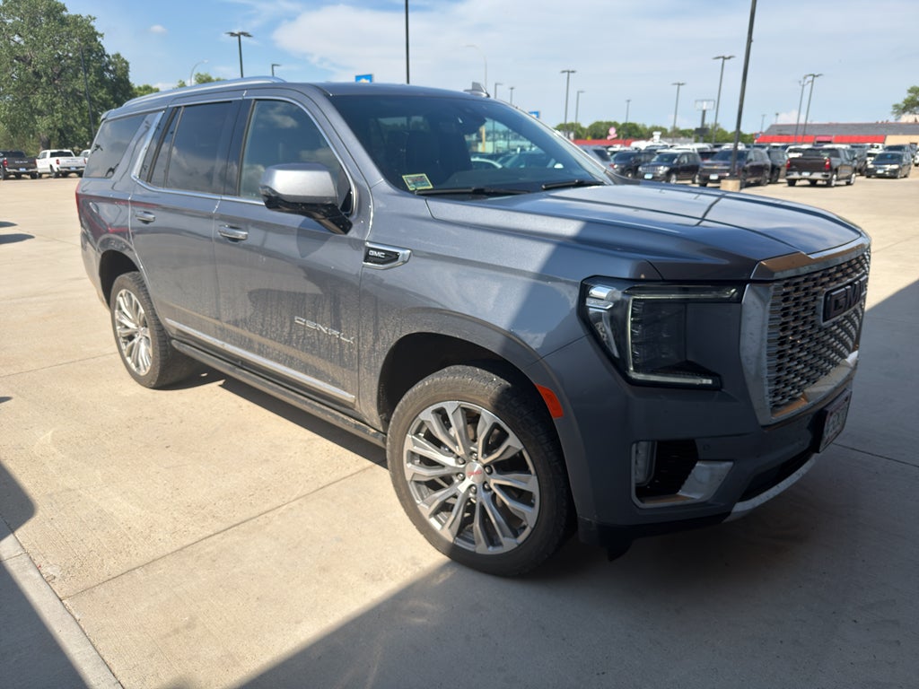 2021 GMC Yukon 4WD Denali's photo
