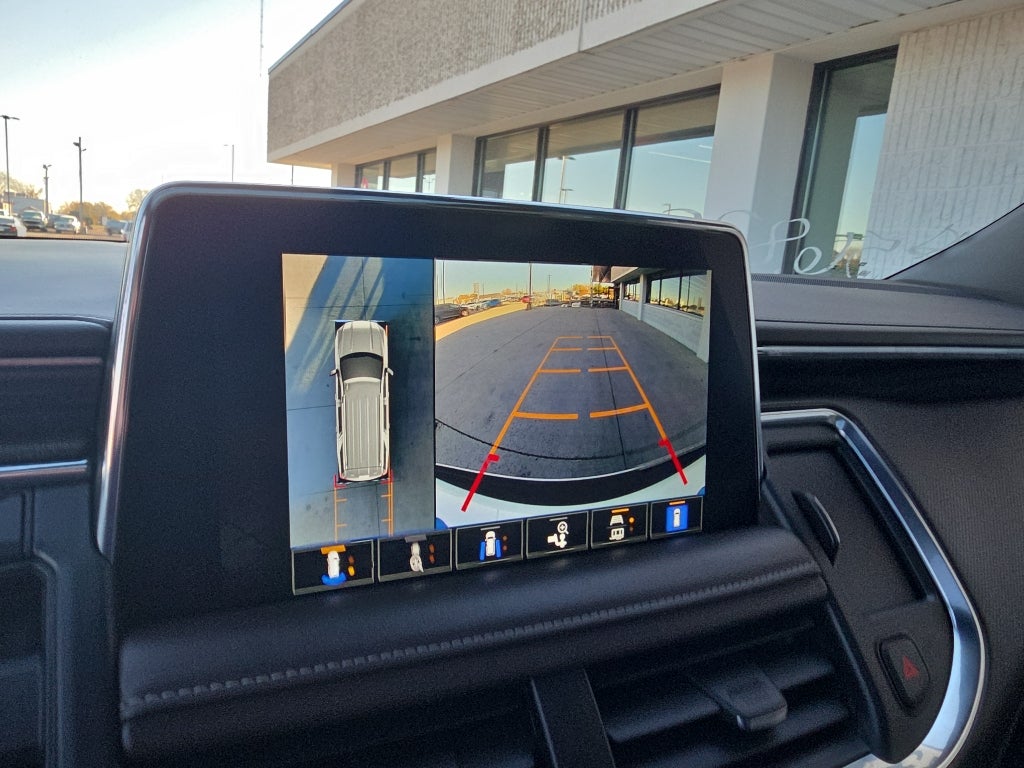 2023 GMC Yukon XL 1500 SLT