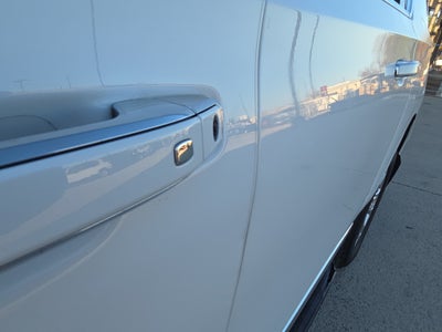 2023 GMC Yukon XL 1500 SLT