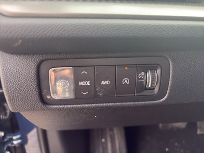 2026 Chevrolet Traverse AWD LT