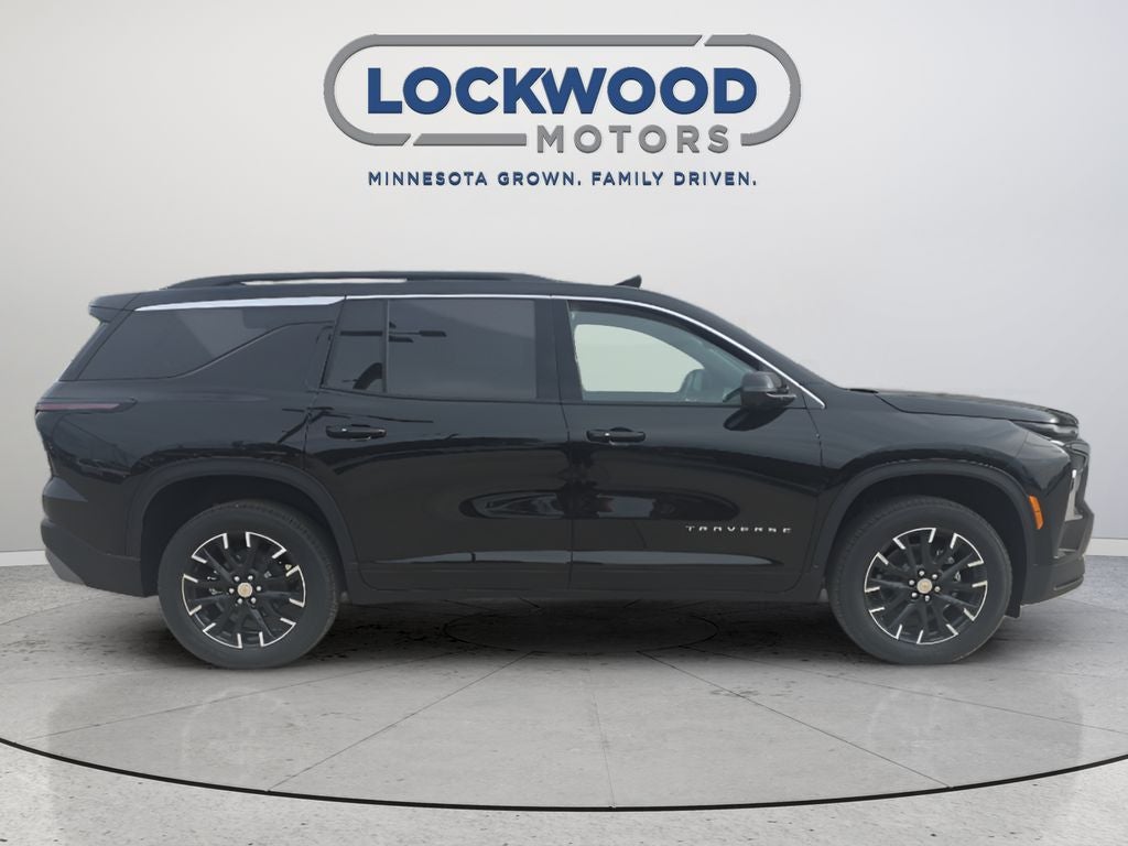 2026 Chevrolet Traverse AWD LT