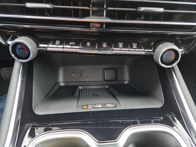 2027 Chevrolet Traverse AWD LT