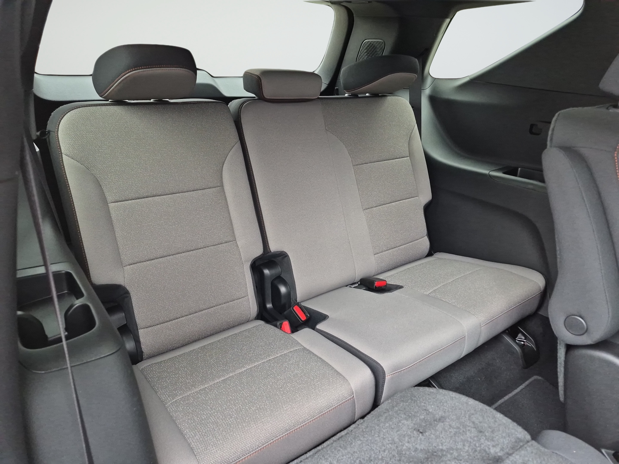 2027 Chevrolet Traverse AWD LT