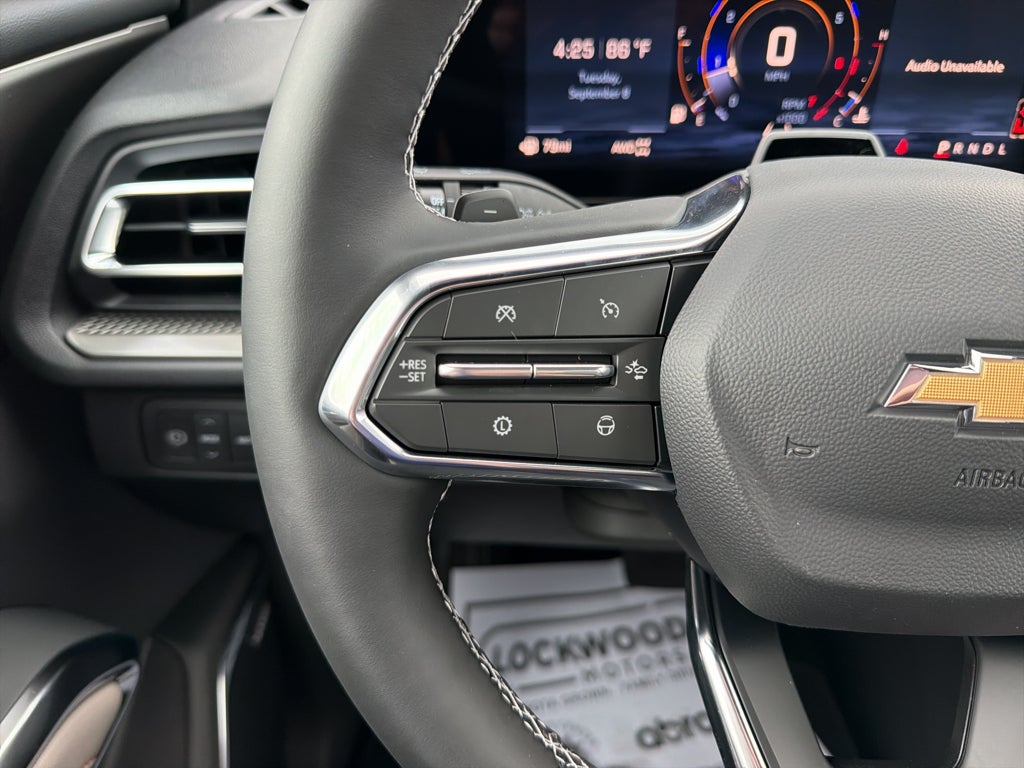 2027 Chevrolet Traverse LT
