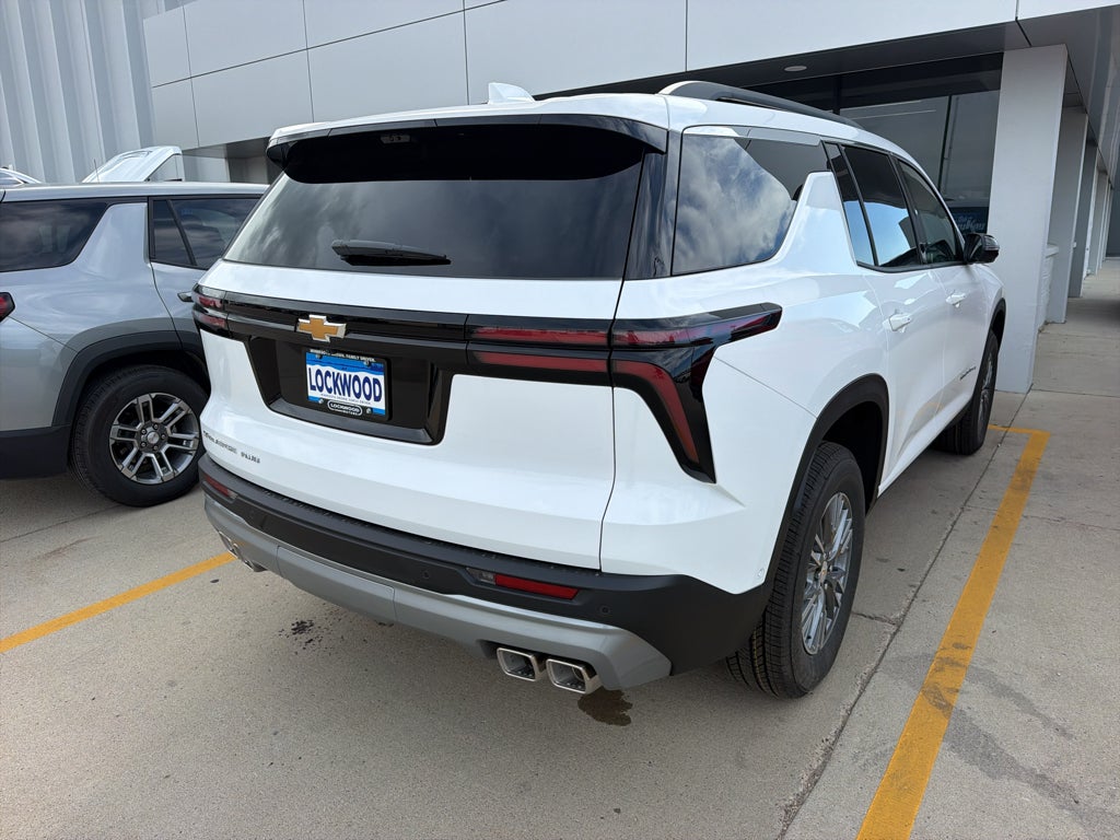 2027 Chevrolet Traverse LT
