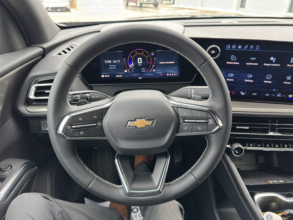 2026 Chevrolet Traverse AWD LT