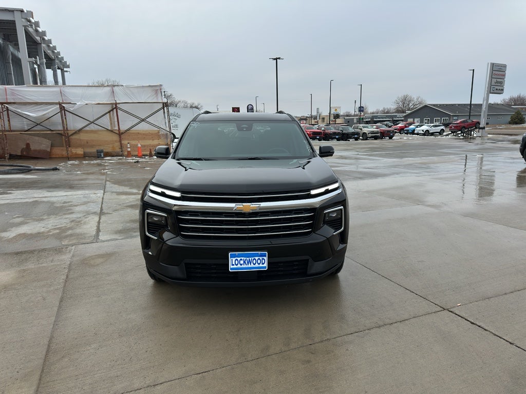 2026 Chevrolet Traverse AWD LT