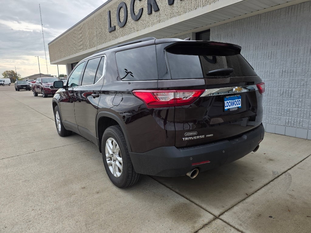 2021 Chevrolet Traverse LT Cloth