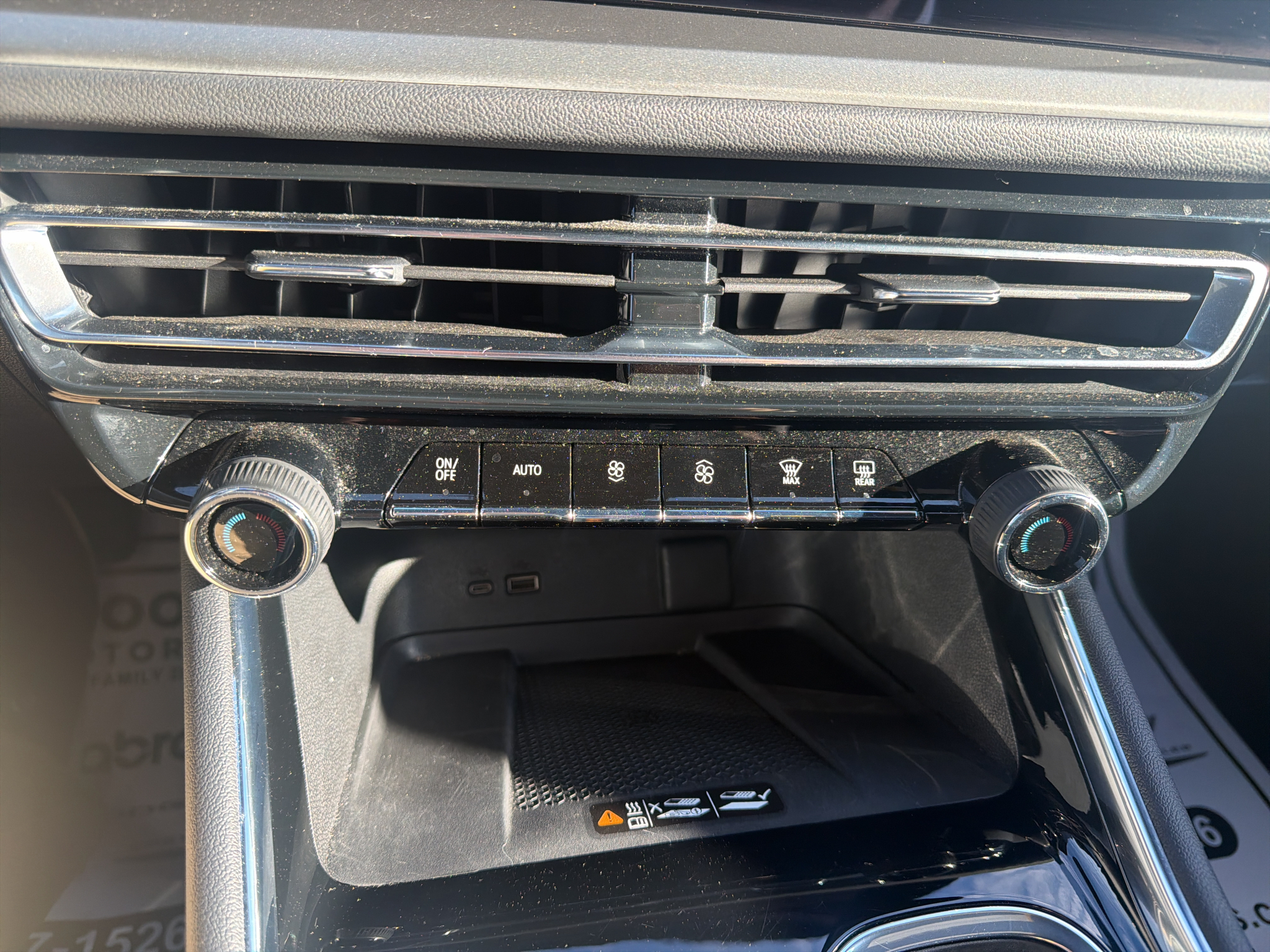 2025 Chevrolet Traverse AWD LT