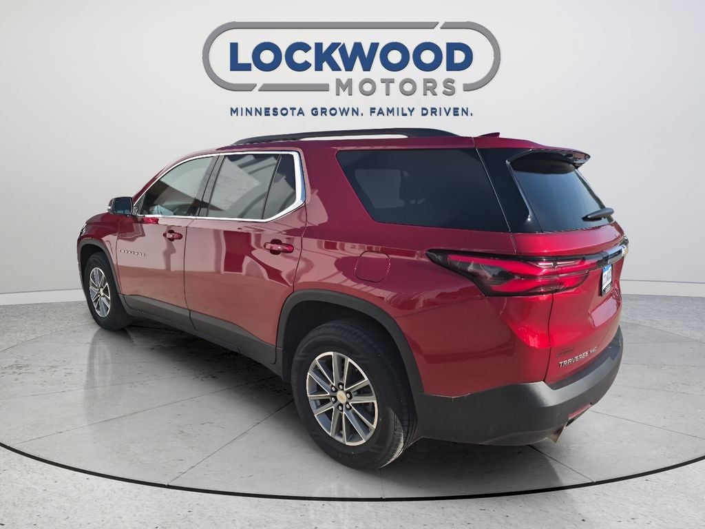 2023 Chevrolet Traverse LT Leather