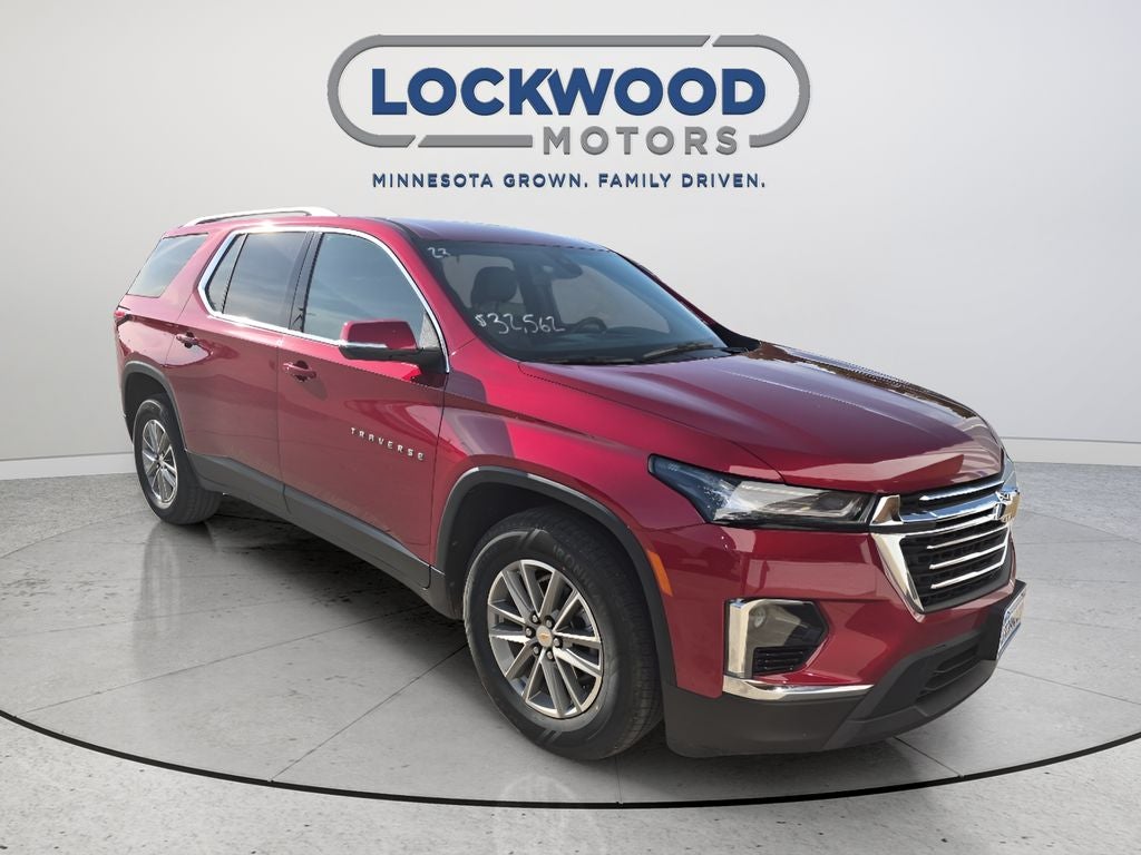 2023 Chevrolet Traverse LT Leather