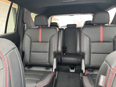 2026 Chevrolet Traverse AWD RS